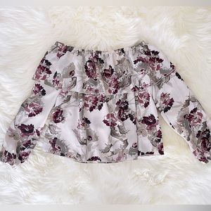 Aritzia Wilfred  off shoulder blouse floral XS